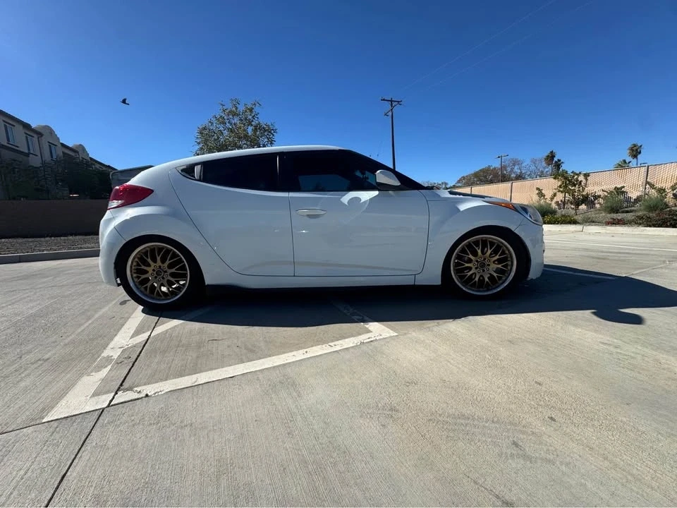 2012 Hyundai Veloster - Image 3 of 16