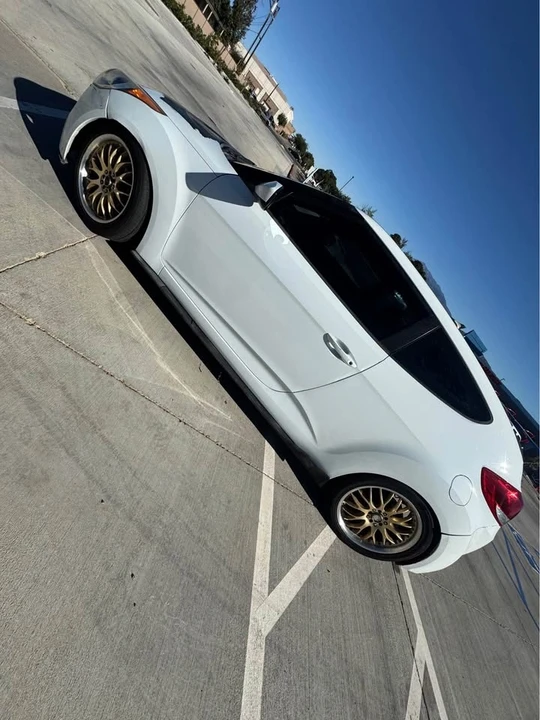 2012 Hyundai Veloster - Image 7 of 16