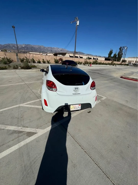 2012 Hyundai Veloster - Image 5 of 16