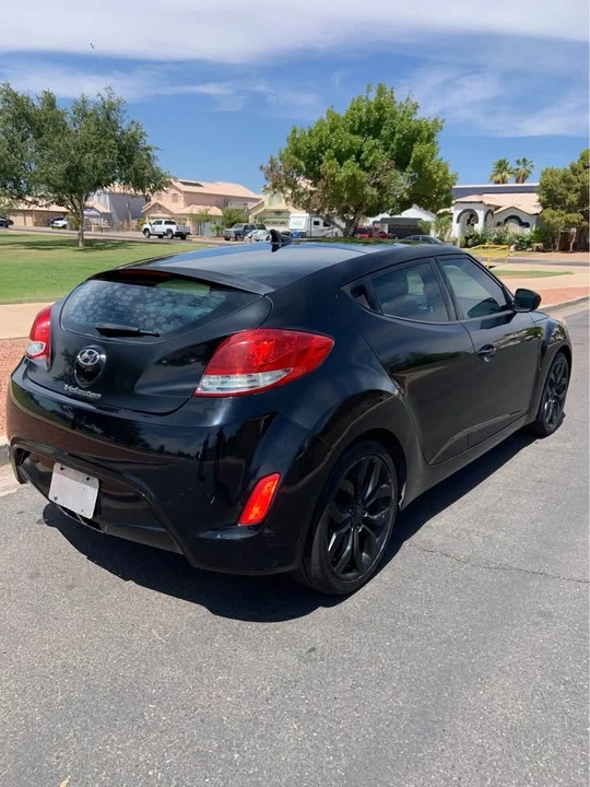 2012 Hyundai Veloster - Image 4 of 7