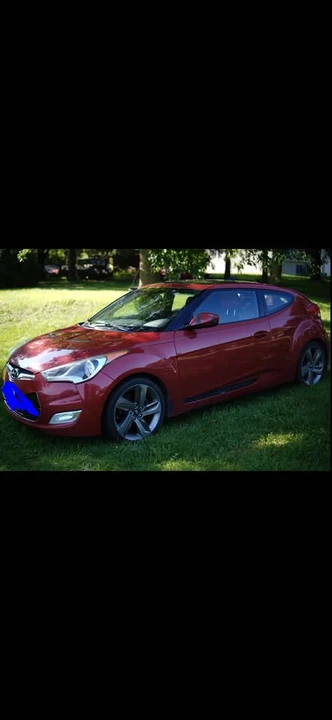 2012 Hyundai Veloster - Image 2 of 4