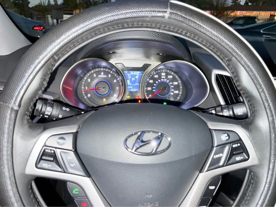 2012 Hyundai Veloster - Image 13 of 16