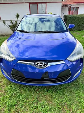 2012 Hyundai Veloster 2.0 Premium Coupe