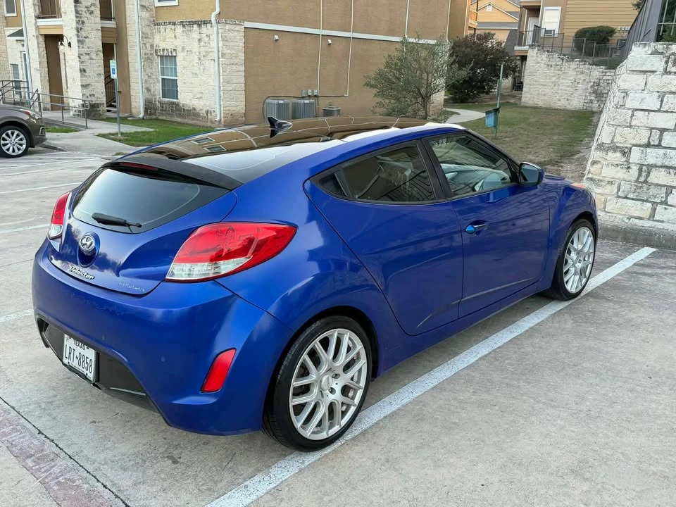 2012 Hyundai Veloster - Image 6 of 10