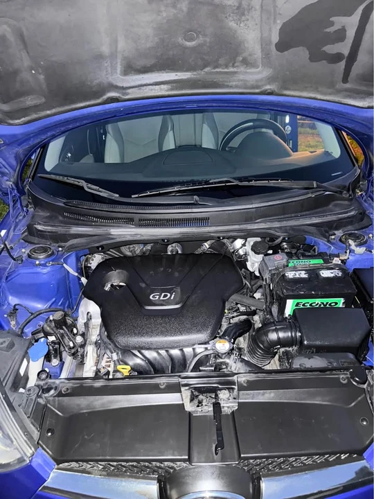 2012 Hyundai Veloster - Image 7 of 16