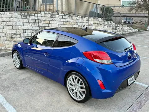 2012 Hyundai Veloster Premium Coupe