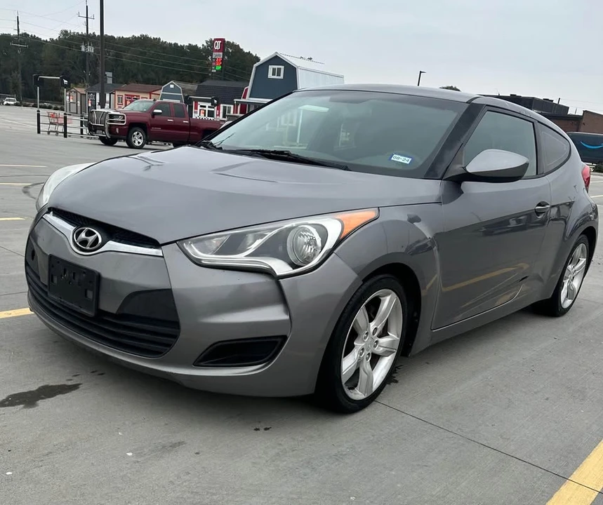 2012 Hyundai Veloster - Image 10 of 10