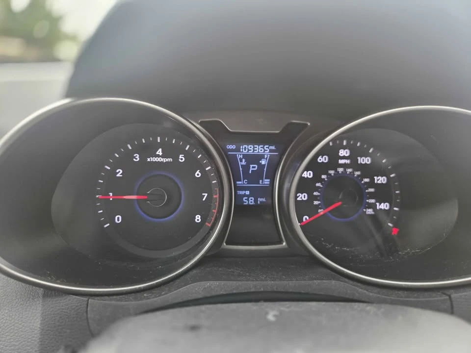 2012 Hyundai Veloster - Image 12 of 13