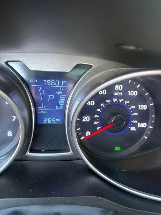 2012 Hyundai Veloster - Image 6 of 18