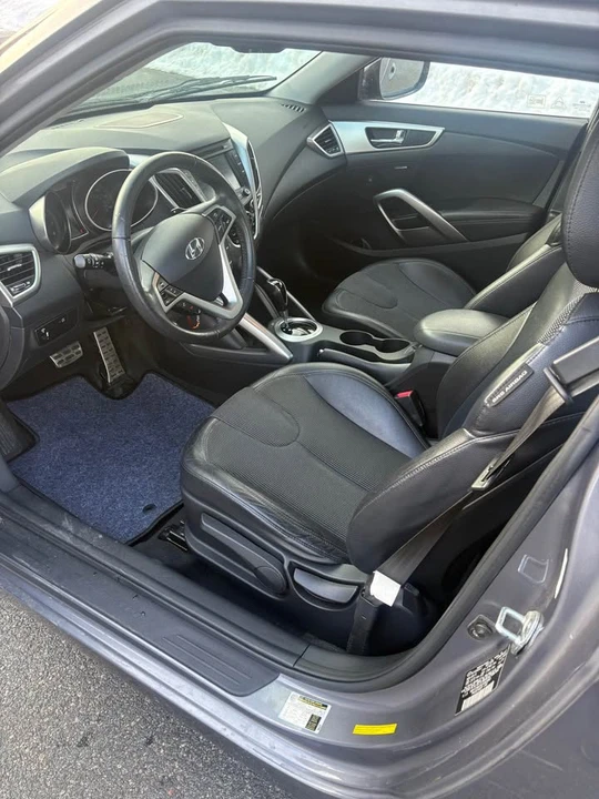 2012 Hyundai Veloster - Image 15 of 18