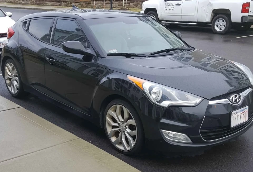 2012 Hyundai Veloster - Image 4 of 4
