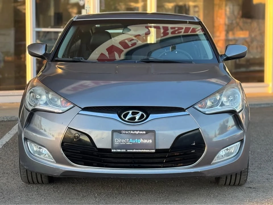 2012 Hyundai Veloster - Image 4 of 19