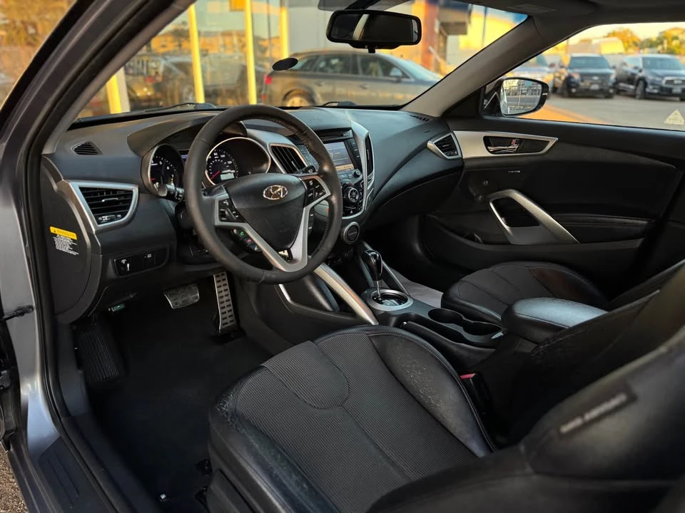 2012 Hyundai Veloster - Image 10 of 19