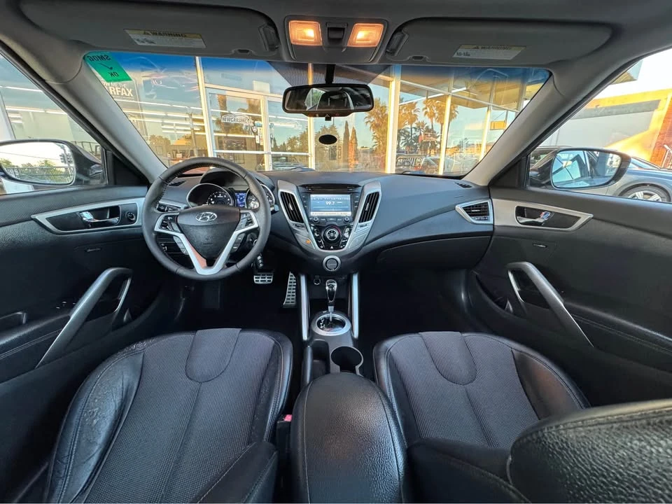 2012 Hyundai Veloster - Image 13 of 19