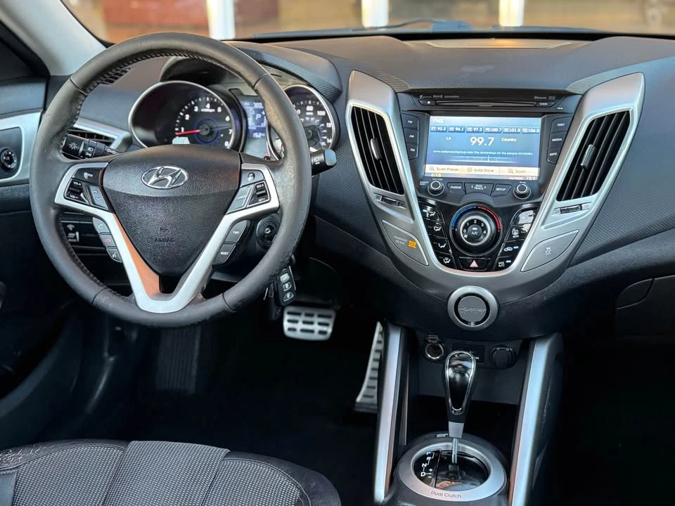 2012 Hyundai Veloster - Image 14 of 19