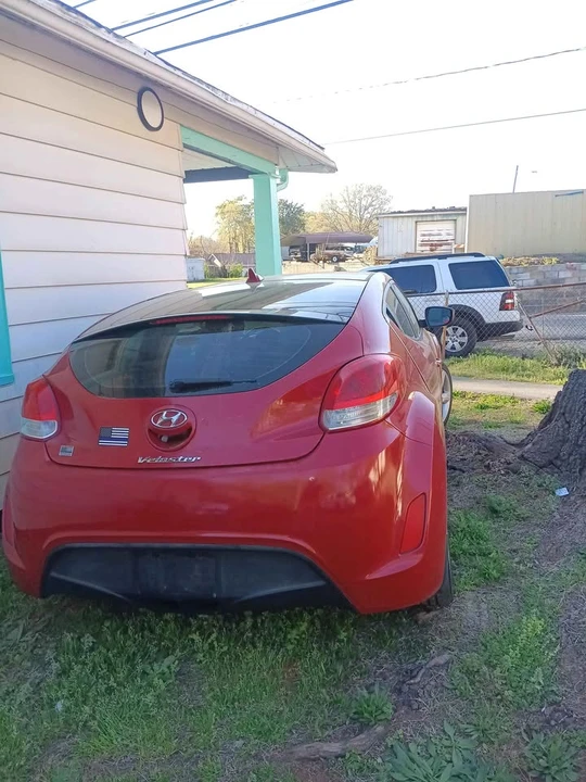 2012 Hyundai Veloster - Image 3 of 3