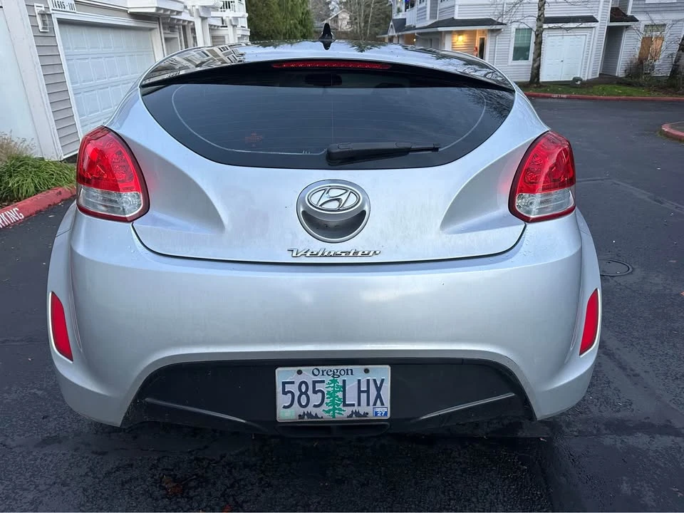 2012 Hyundai Veloster - Image 5 of 11