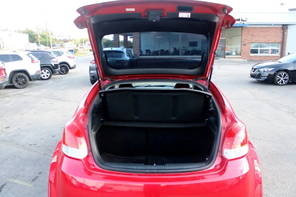 2012 Hyundai Veloster - Image 19 of 19