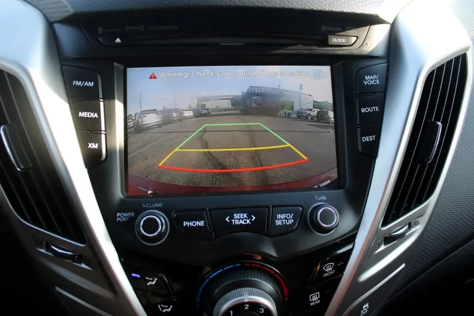 2012 Hyundai Veloster - Image 16 of 19