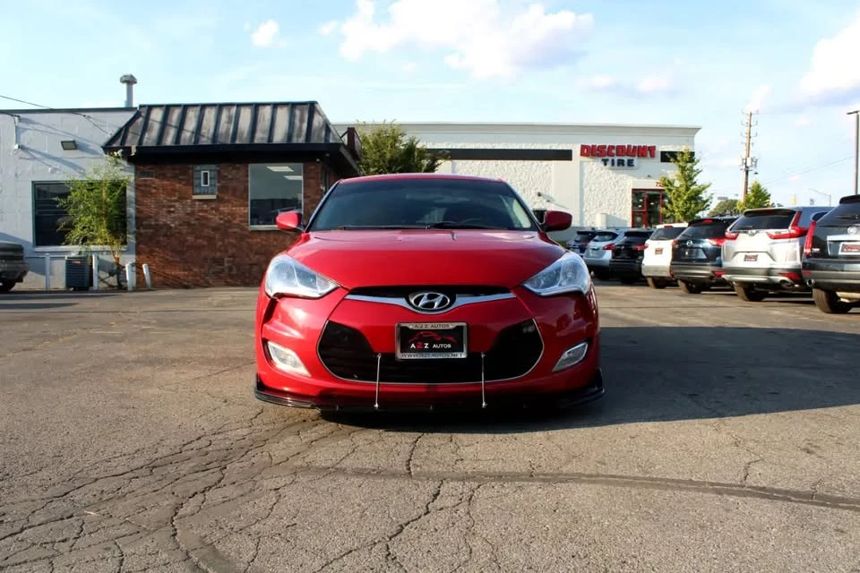 2012 Hyundai Veloster - Image 2 of 19