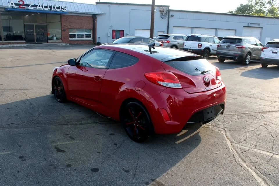2012 Hyundai Veloster - Image 4 of 19