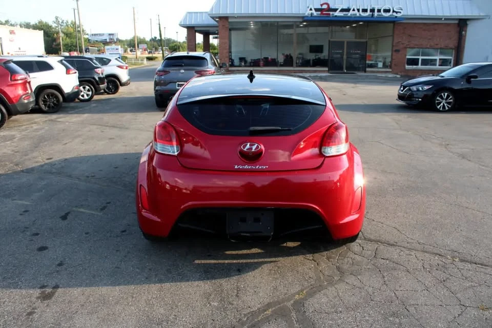 2012 Hyundai Veloster - Image 5 of 19