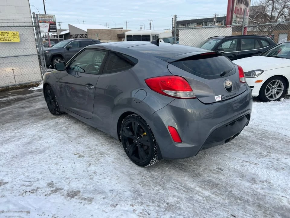 2012 Hyundai Veloster - Image 6 of 18