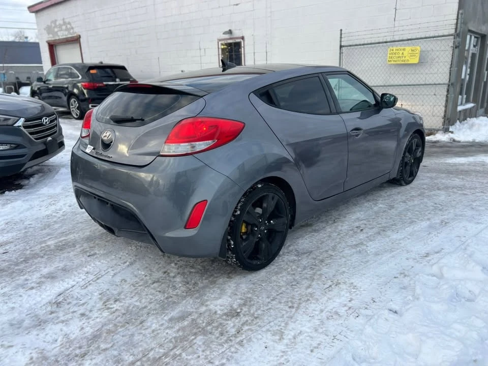 2012 Hyundai Veloster - Image 5 of 18