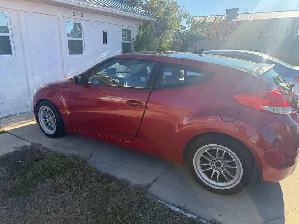 2012 Hyundai Veloster - Image 6 of 12