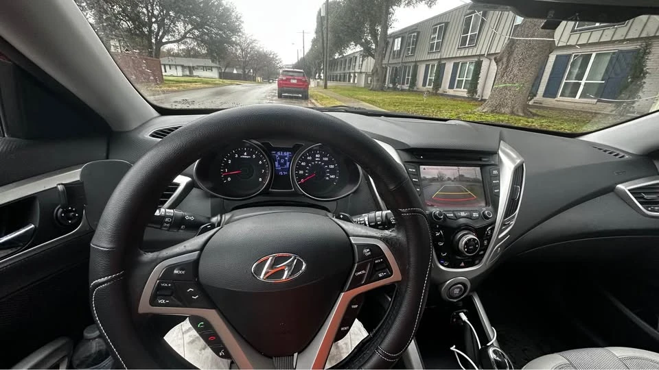 2012 Hyundai Veloster - Image 7 of 7