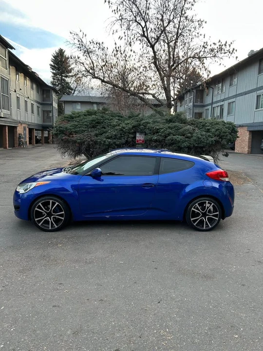 2012 Hyundai Veloster - Image 12 of 14