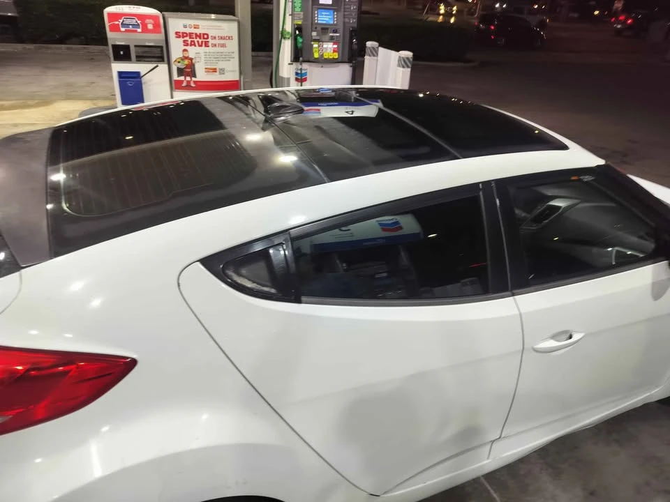 2012 Hyundai Veloster - Image 2 of 8