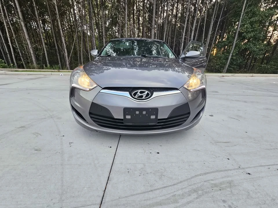 2012 Hyundai Veloster - Image 17 of 19