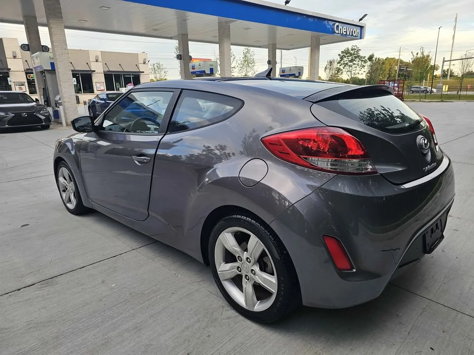 2012 Hyundai Veloster - Image 7 of 19