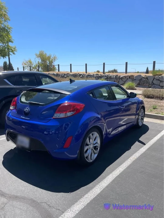 2012 Hyundai Veloster - Image 2 of 6