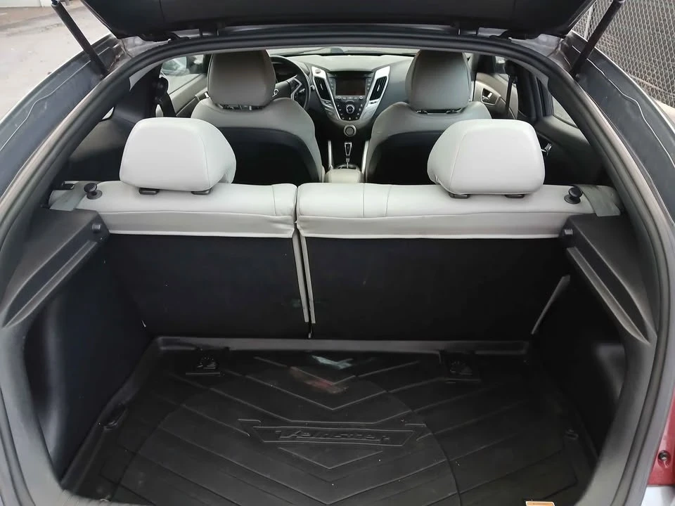 2012 Hyundai Veloster - Image 9 of 9