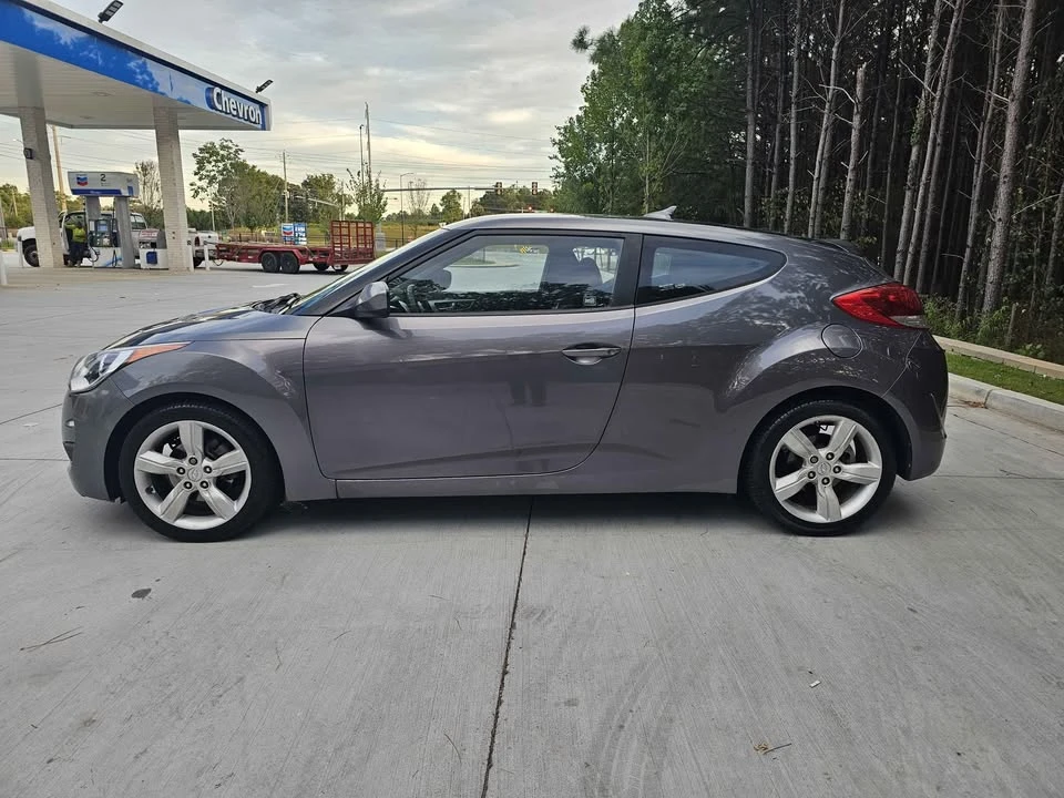 2012 Hyundai Veloster - Image 4 of 19