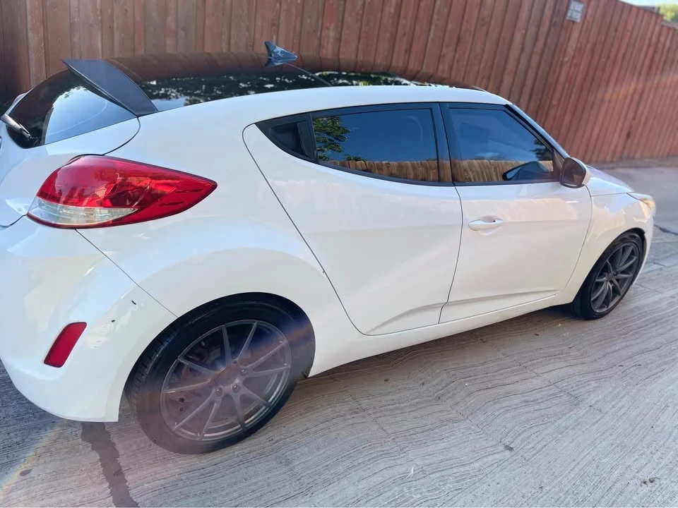 2012 Hyundai Veloster - Image 3 of 13