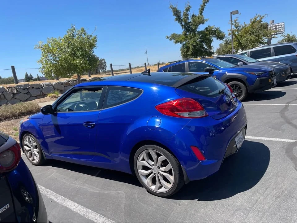2012 Hyundai Veloster - Image 4 of 6