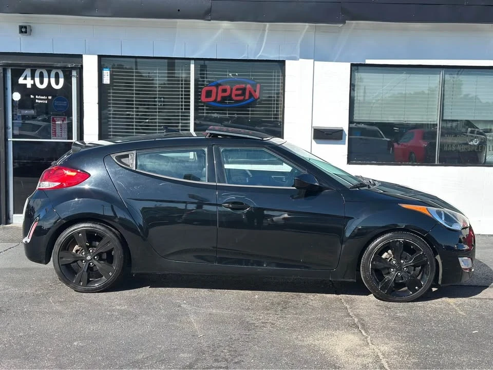 2012 Hyundai Veloster - Image 6 of 16