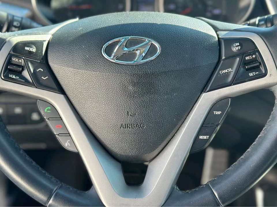 2012 Hyundai Veloster - Image 15 of 16