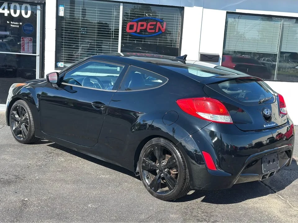 2012 Hyundai Veloster - Image 3 of 16