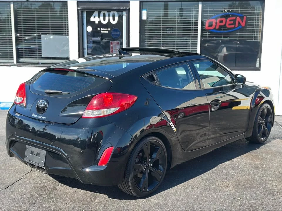 2012 Hyundai Veloster - Image 5 of 16