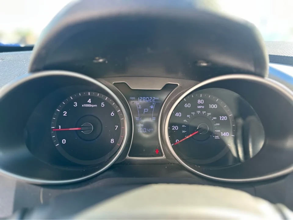 2012 Hyundai Veloster - Image 16 of 16
