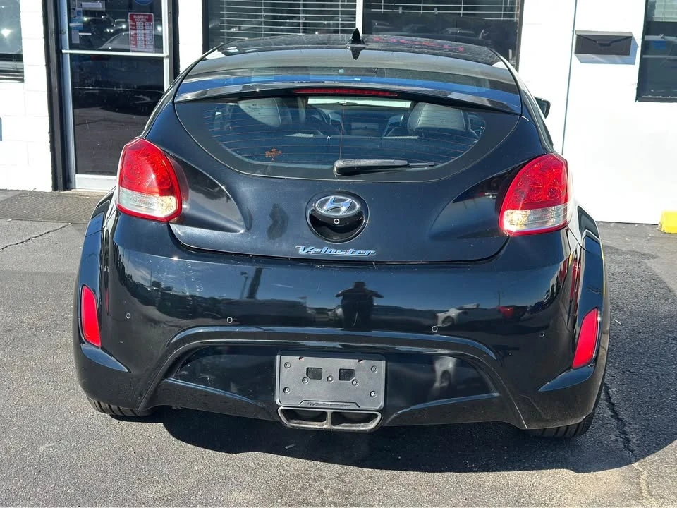 2012 Hyundai Veloster - Image 4 of 16