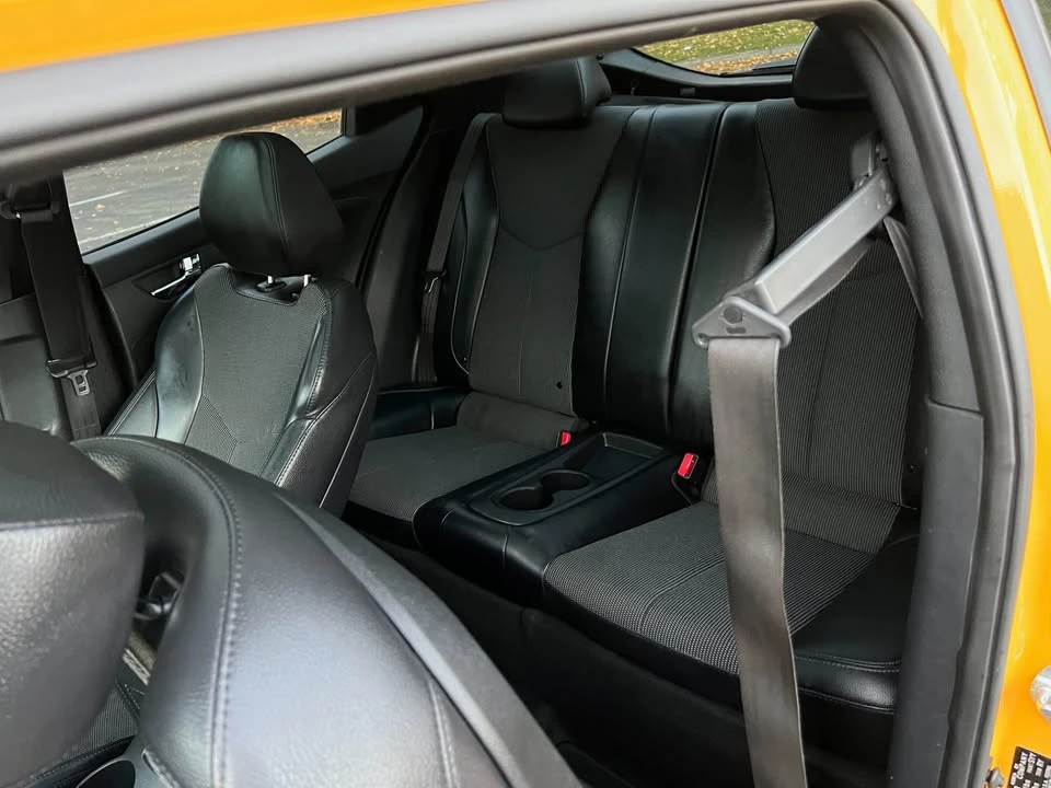 2012 Hyundai Veloster - Image 11 of 20