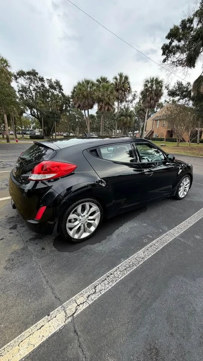 2012 Hyundai Veloster - Image 5 of 15