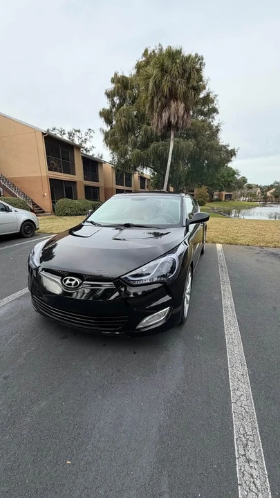 2012 Hyundai Veloster - Image 8 of 15