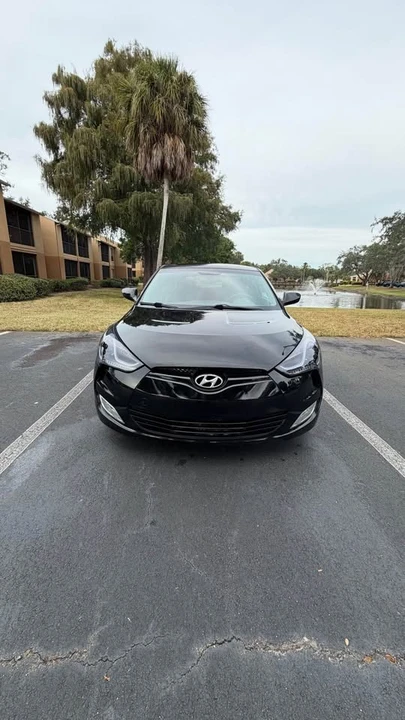 2012 Hyundai Veloster - Image 8 of 15