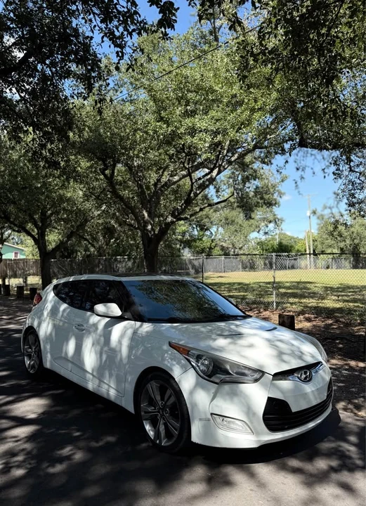2012 Hyundai Veloster - Image 3 of 12